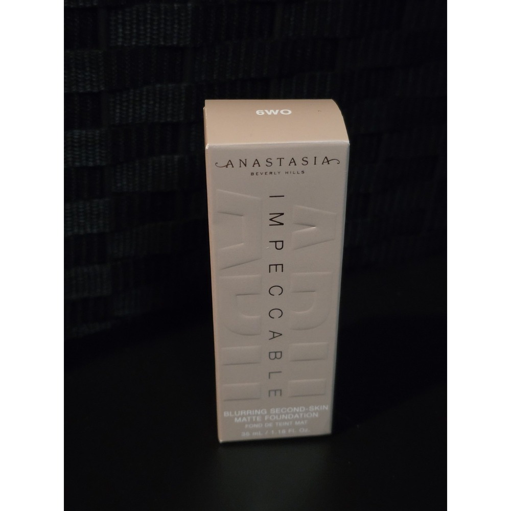 Anastasia Beverly Hills Impeccable Blurring Matte Foundation 6WO 35ml NEW